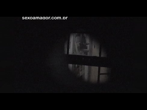 ❤️ Blondie se fait secrètement filmer par un voyeur du quartier caché derrière des briques creuses. ️❌ Vidéo anal at fr.truedating.top ️❤